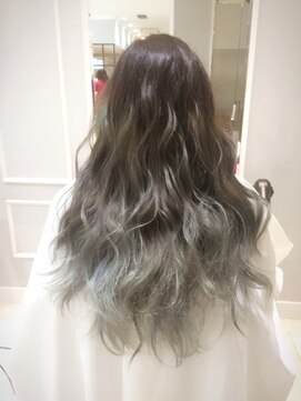 ネオリーブギンザ 銀座店(Neolive GINZA) neolive ginza  グラデーションカラー