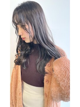 ネキ(neki) ロングレイヤースタイル