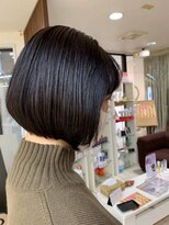 クオリス 上福岡店(QUALIS)&nbsp;髪質改善/美髪エステ/ショート/ミニボブ/前下がり/黒髪/30代