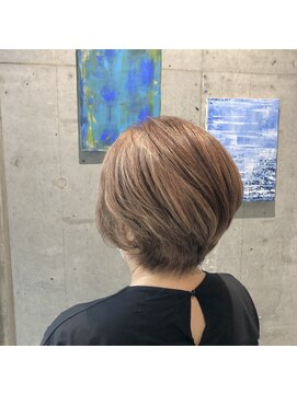 リュネッツ あざみ野店(lunettes) 【白髪ぼかし】明るめブランド×丸みショートボブ