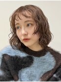 顔周りレイヤーカットくびれヘアミルクティーベージュカラー