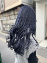 架空(KAQU)&nbsp;ネイビーブルー・レイヤーロングヘア