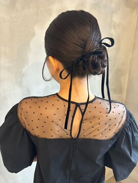 マイス(Mais) タイトヘア×リボンアレンジ