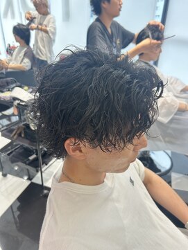 オーシャントーキョー(OCEAN TOKYO) メンズパーマツイスパ波巻きスパイラルマッシュセンターパート