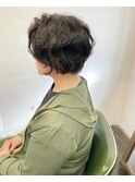 黒髪ショートボブのコテ巻き風パーマ♪
