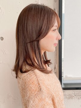 アグノス 青山(Agnos) 小顔 イメチェン 外ハネボブ 美髪 くびれ ベージュ サイドバング