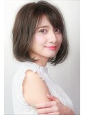 アンニュイな柔らか立体感ボブ
