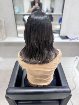 ガガ バイ ラシルフィード(GAGA by lasylphide) #切りっぱなしロブ