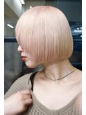 ホワイトピンク/ボブ/パッっとボブ/ブリーチ/ケアブリーチ/20代