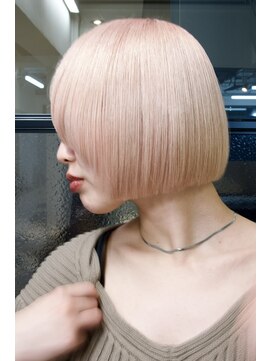 ラック 表参道(LUCK) ホワイトピンク/ボブ/パッっとボブ/ブリーチ/ケアブリーチ/20代