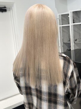 ココ 本八幡(KOKO) #黒髪#小顔#クラゲヘアー#オリーブグレー#ココアベージュ#美髪