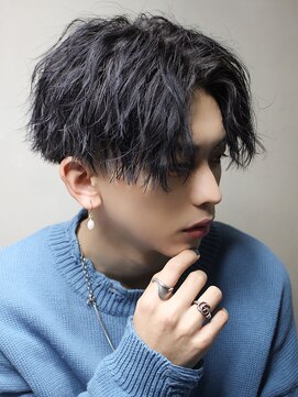 エルマーク 渋谷(L-MARK) センターパート波巻きパーマスパイラルパーマツイストスパイラル