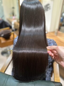 ナル 新宿(nalu) nalu新宿/髪質改善/縮毛矯正/METEO/透明感/インナーカラー/新宿