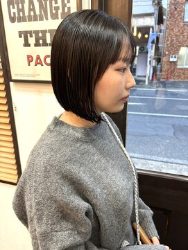 カルム(calmost) あごラインで収まるラインボブ