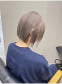 ハイトーンボブ/ホワイトグレージュ/ペールカラー