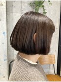 重さを残したボブ