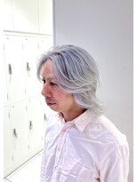 アッシュ 武蔵境店(Ash)&nbsp;ホワイトグレーカラー