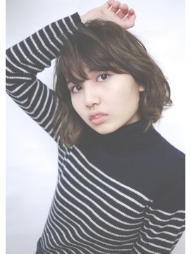 リパブリッシュ バイ ゴズウェルヘア(Republish by Goeswell Hair) 大人のウェービーグラデーションボブ