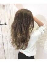 ウーロス(uros.)&nbsp;グラメッシュ☆グレージュ