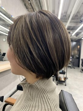 ボンドバイテトテ 三宮元町(BONDbytetote) ミニボブ/ボブショート/カーキベージュ