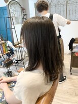 イト リトルヘアガーデン(ito. little hair garden)&nbsp;オリーブベージュ×ロングレイヤー