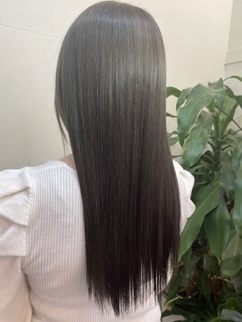 ウエスト オーランド(WEST O LAND) 艶と透明感!オリーブカラー