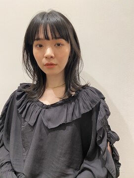 ノフ(knof) 暗髪グレージュ x 透明感カラー x レイヤースタイル