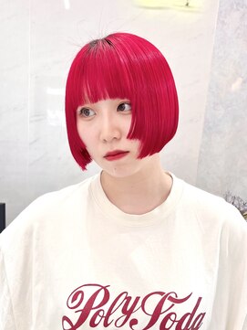 リル 溝の口(LiL) ブロンドに落ちるレッドカラー/溝の口/ブリーチ/レイヤーカット