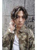 アソビ 表参道(ASOBI) 波巻きパーマ ハイライト センターパート