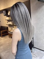 サニー 渋谷(SUNNY)&nbsp;バレイヤージュ、ハイライト、レイヤーカット、グレージュ