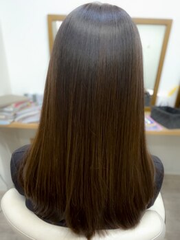 ヘアスタジオ アール(Hair Studio R)の写真/あなたの髪をもっと素敵に♪【髪質改善メテオストレート】で柔らかい手触りと艶感のある美髪へと導きます＊