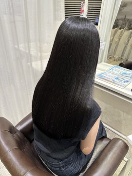 フルールバイアヴァンスクロス(Flulu by avance. cross) 美髪/ツヤ髪/トリートメント/東梅田/美容室