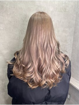 トゥルークリエイション 渋谷(True Creation) ハイトーン艶カラー