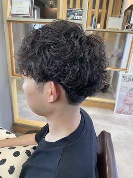 グロウ 万博記念公園(GLOW) シャドーパーマ