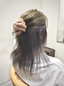 アンリ(anri) がっつりインナーカラー