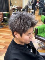 イエローコーン 金沢文庫店(YELLOW CORN) ハイトーンスパイキーショート/メンズショート/眉カット