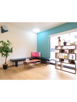 完全マンツーマンで、周りを気にせずリラックス。アットホームな空間であなたの“なりたい”をカタチに♪