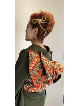 リュクスヘア ラシック(Luxe Hair La Chic)の写真/七五三、お宮参り、卒業式、入学式、成人式など、特別な日のお支度はお任せ！崩れにくく苦しくないと評判◎