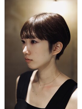 リブロ(liblo) ワイドバングの耳掛けショートボブ【liblo】