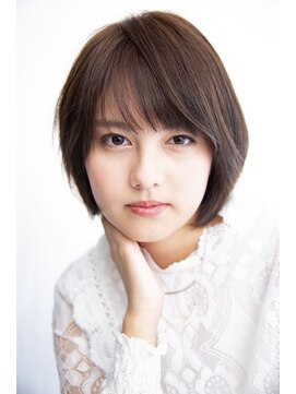 ビューティーアンドケアカロン(Beauty and Care CALON) 【チョコレートブラウンカラーで】品よく可愛く華やかに