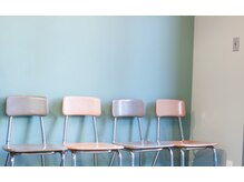 sisterの可愛いウェイティング。入店したらここで一休み