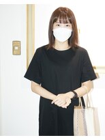 エマ(emma)&nbsp;明るめベージュ　ぱっつん前髪　鎖骨ロブ