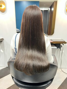 アフロディーテギンザ 神保町(APHRODITE GINZA) カール/セミディ/シアーカラー/姫カット［御茶ノ水/神保町］