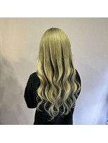 レヴェリー(REVERIE)&nbsp;#エクステ#ローライト#黒メッシュ