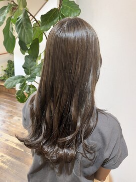 ル コワン ククー(Le coin coucou) ベージュカラー