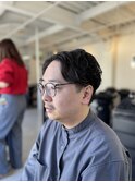 20代30代40代◎スーツ短髪流行刈り上げナチュラルパーマスタイル