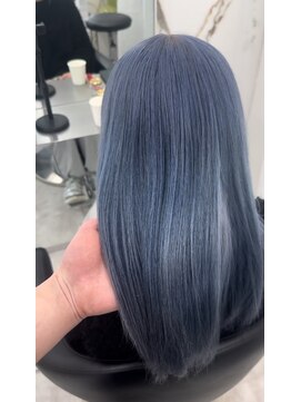 メゾン(Maison) 三宮/ダブルカラー/ハイトーン/ブリーチ/カラー/インナーカラー