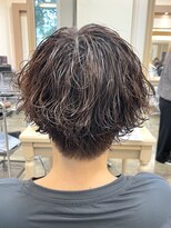 アルターリール(aL ter Rire)&nbsp;ホワイトブロンド/外ハネボブ/美髪/ワイドバング[鎌取］中村