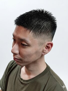 グロウ 博多店(growth) フェードカット