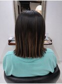 プレイングカラー＋切りっぱなしボブ